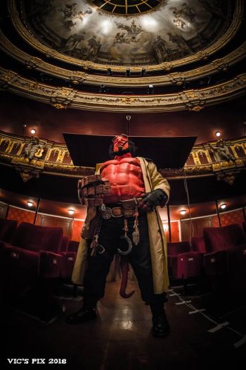 Cosplay Hellboy à l'opéra ©Vic's pix